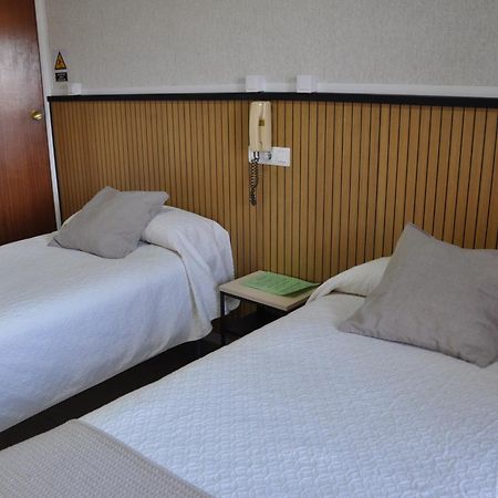 Hostal Ramon Y Cajal Valladolid Buitenkant foto