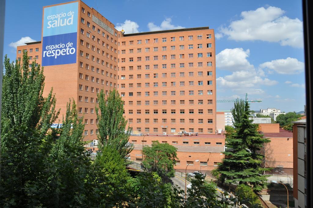 Hostal Ramon Y Cajal Valladolid Buitenkant foto